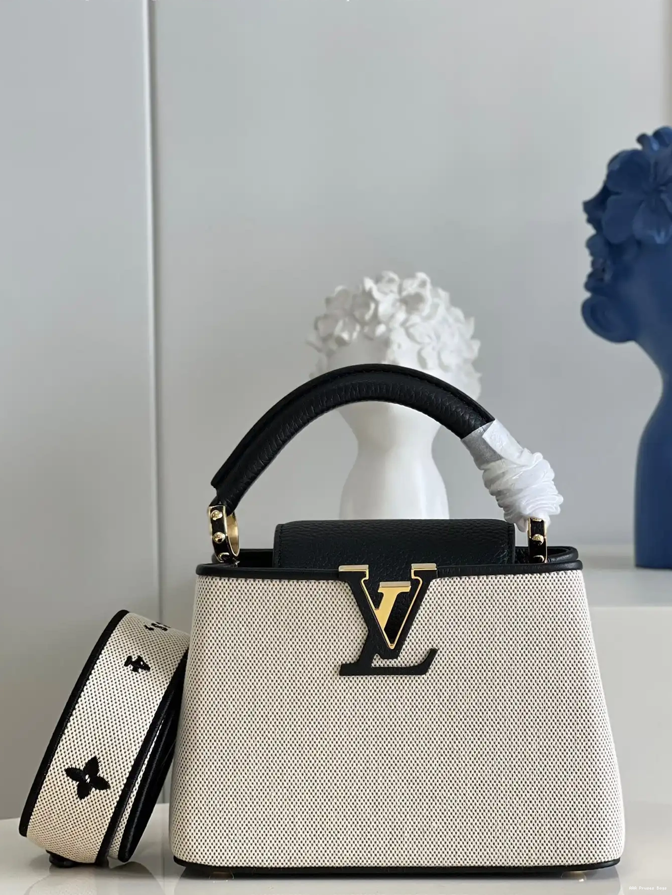 AAA Replica Ru MINI VUITTON CAPUCINES LOUIS 0604